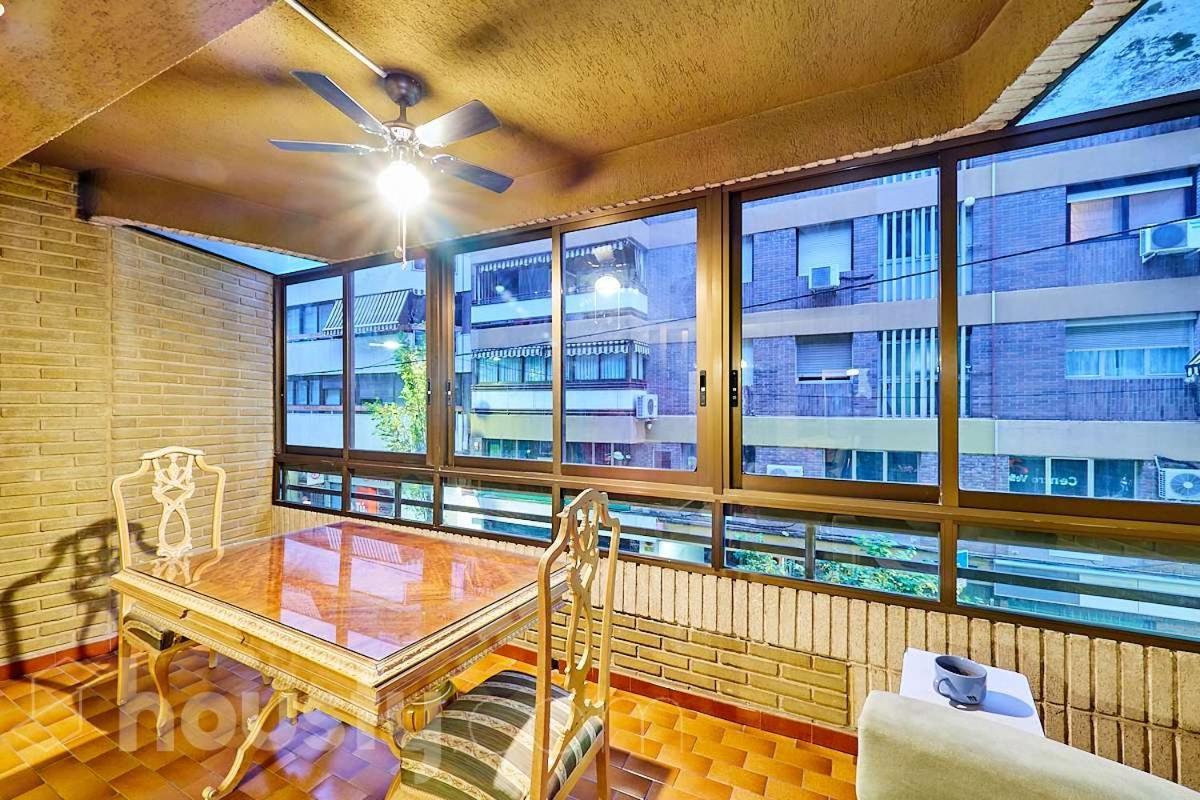 Lovely Bedroom In A Shared Apartment In The Center Of Alicante Eksteriør billede